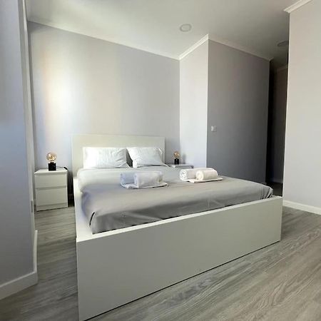דירות אלקוצ'טה Casa Alcochetana מראה חיצוני תמונה